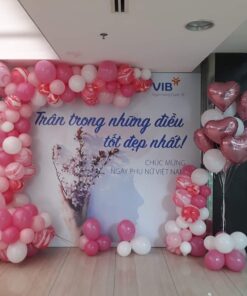 Trang trí ngày Phụ nữ Việt Nam