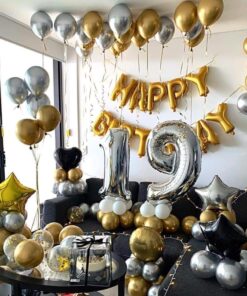 Set bóng vàng bạc đen