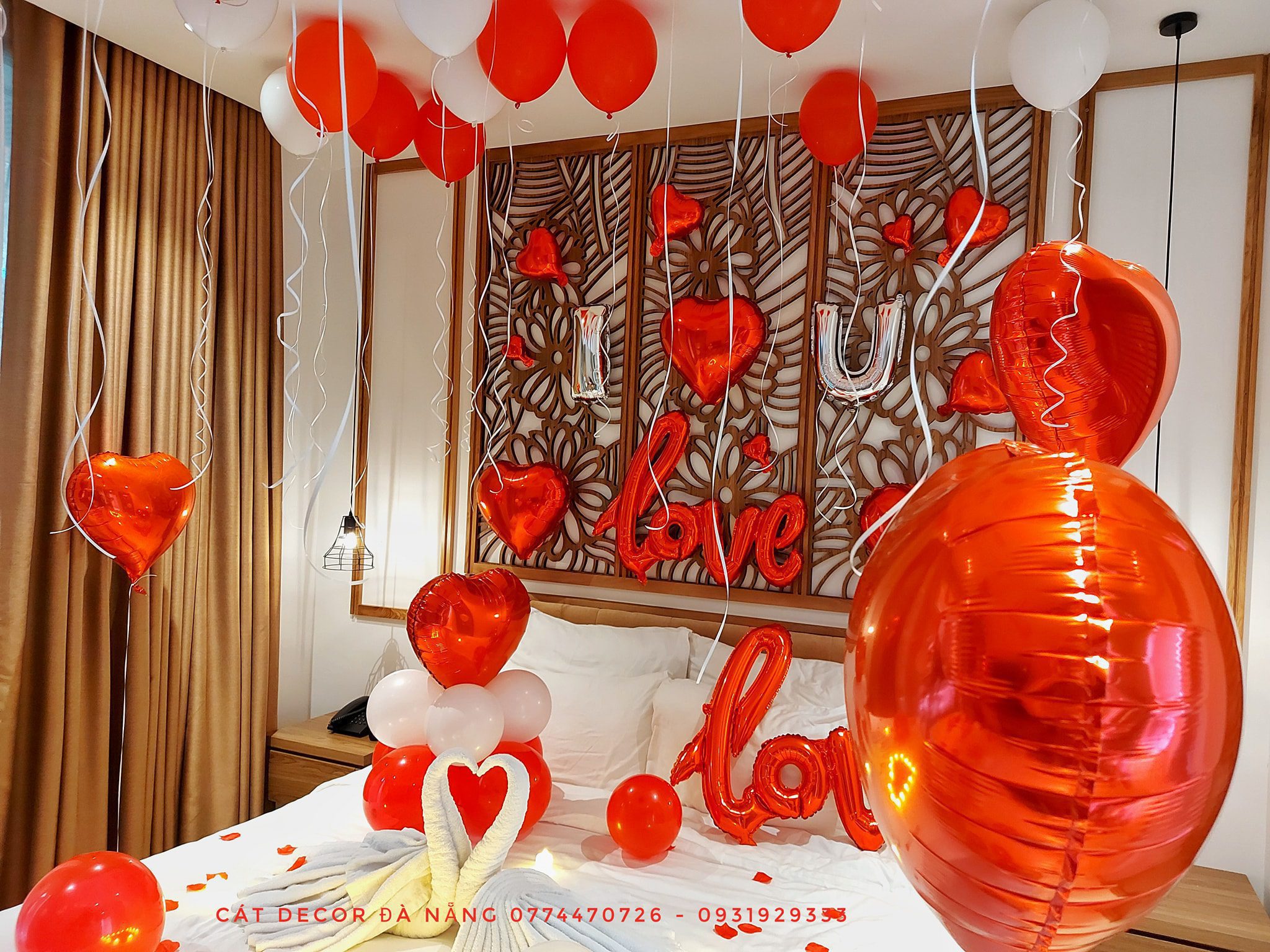 Trang trí sinh nhật phòng khách sạn