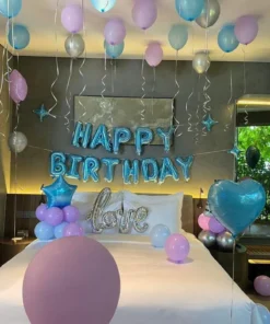 Trang trí phòng sinh nhật màu xanh tím