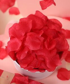 Cánh hoa hồng lụa