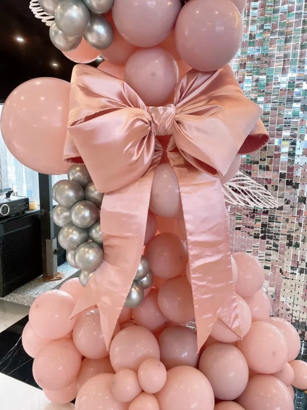 Nơ Phi bóng đuôi cá