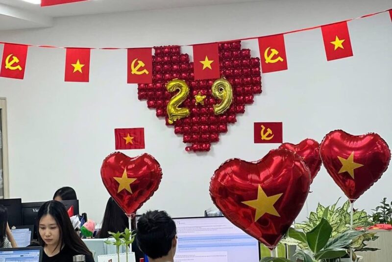 Phụ kiện trang trí 2/9