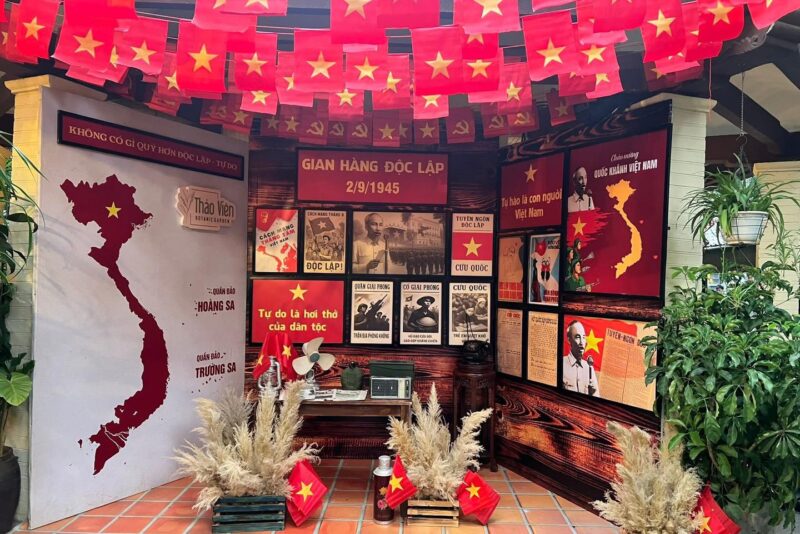 Phụ kiện trang trí 2/9