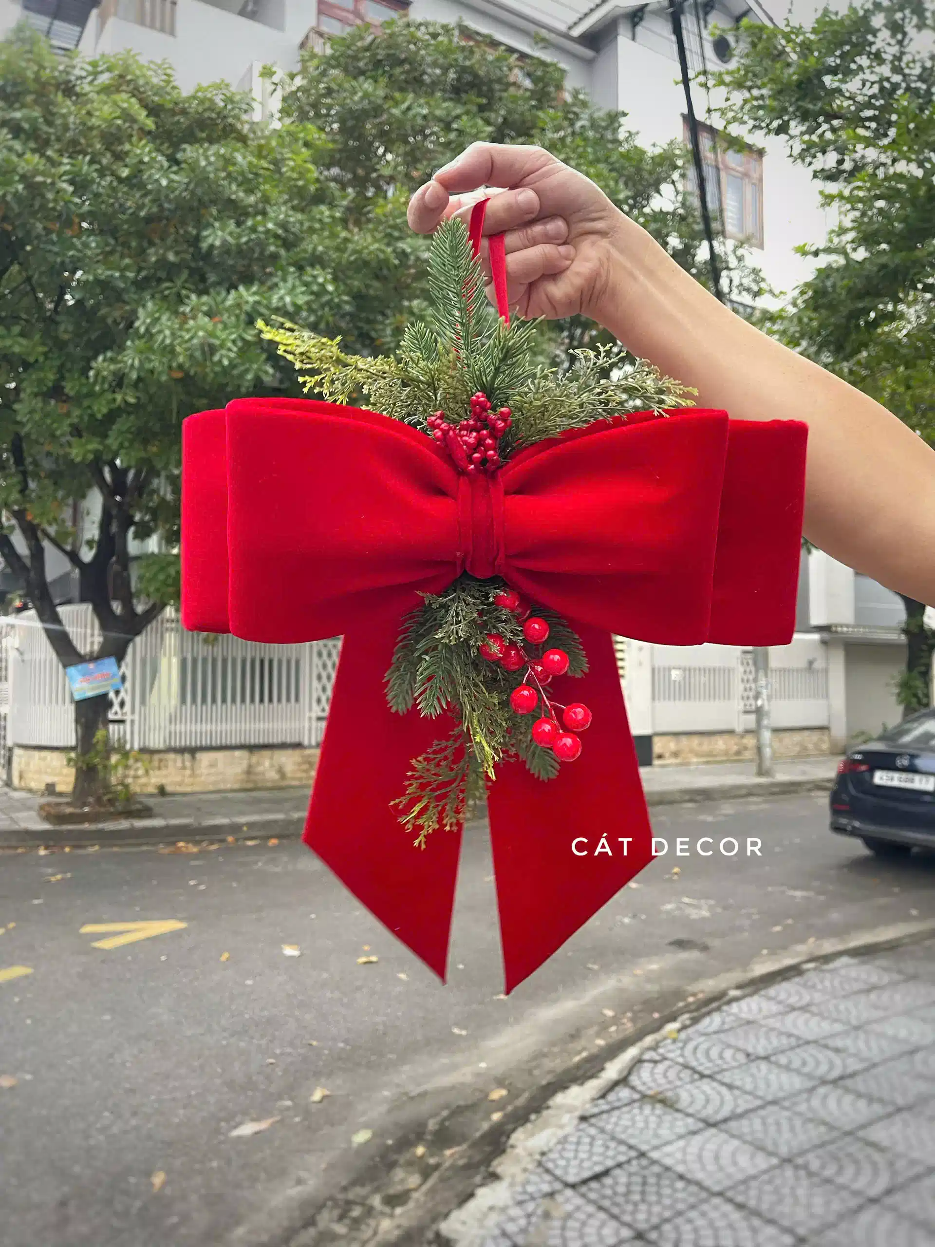 Nơ treo cửa Giáng Sinh màu đỏ mịn Nơ treo cửa Giáng Sinh màu đỏ mịn