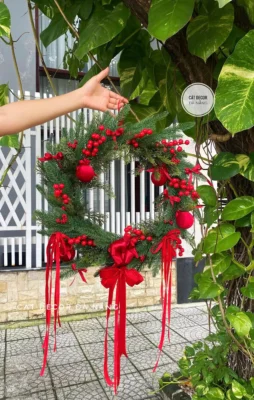 Vòng nguyệt quế treo Giáng Sinh