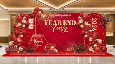 Trang trí tiệc Year End Party - tông đỏ Trang trí tiệc Year End Party - tông đỏ