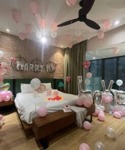 Trang trí cầu hôn Hồng pastel